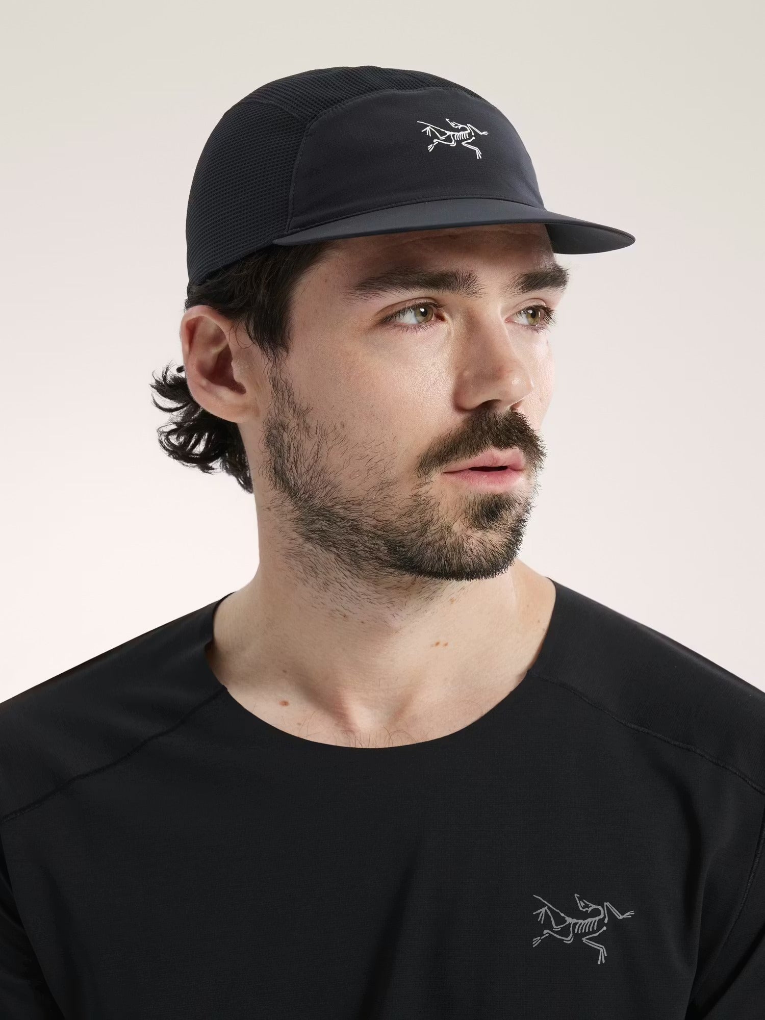 Arcteryx Norvan Cap ブラック Norvan Mesh 5 Panel Cap