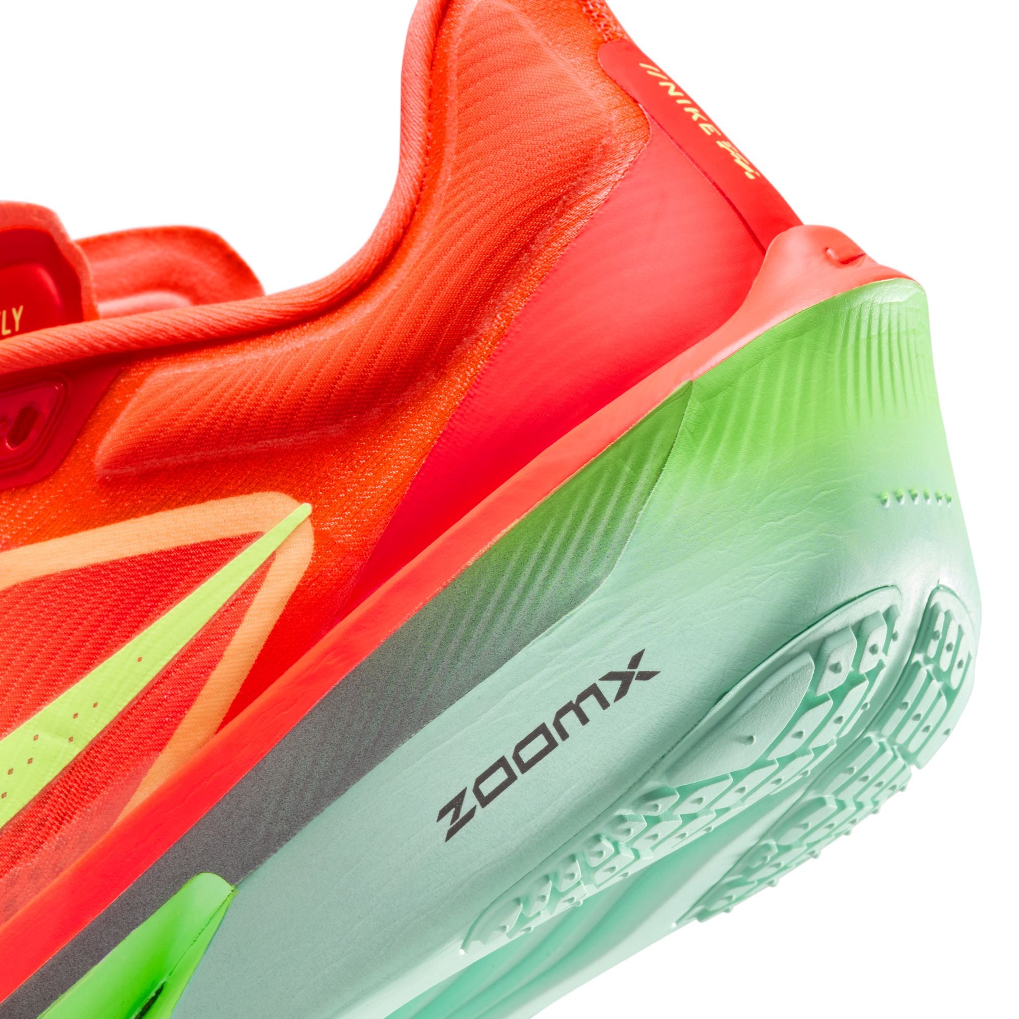 Zoom Fly 6